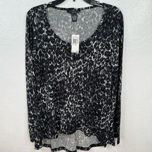 Grace Blouse Womens Size M Leopard Print Long Sleeve Scoop Neck Black Tunic Top